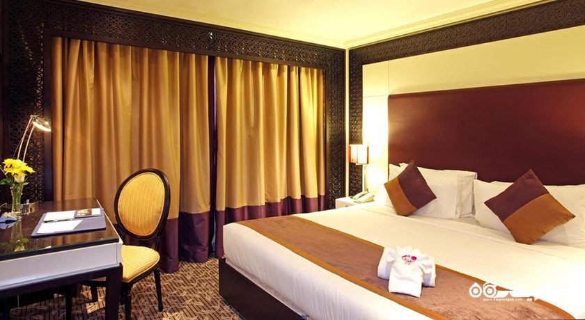 نمای تخت بزرگ اتاق دلوکس