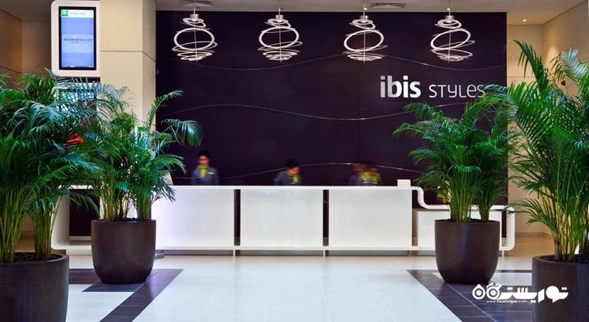 میز پذیرش هتل آیبیس استایل درگون مارت دبی