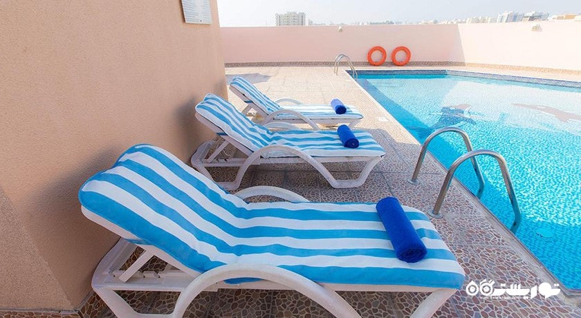استخر روباز هتل فورچون پلازا