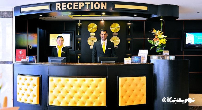 میز پذیرش هتل سیگنیچر این دیرا