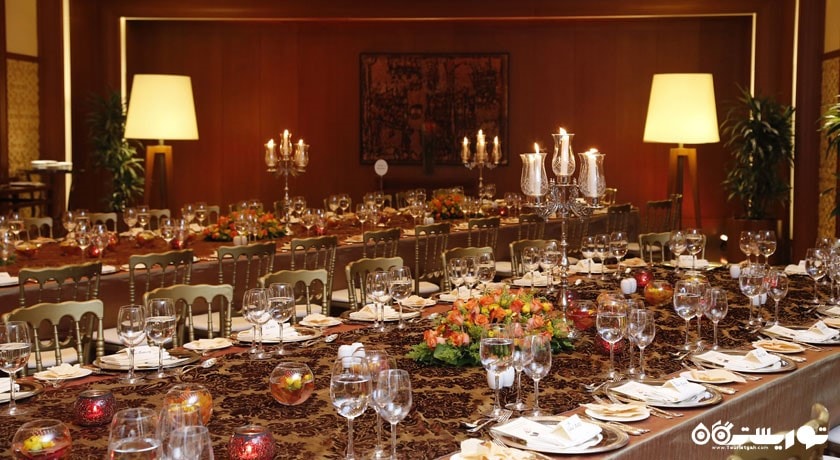 نمای رستوران دیوان لوکانتا