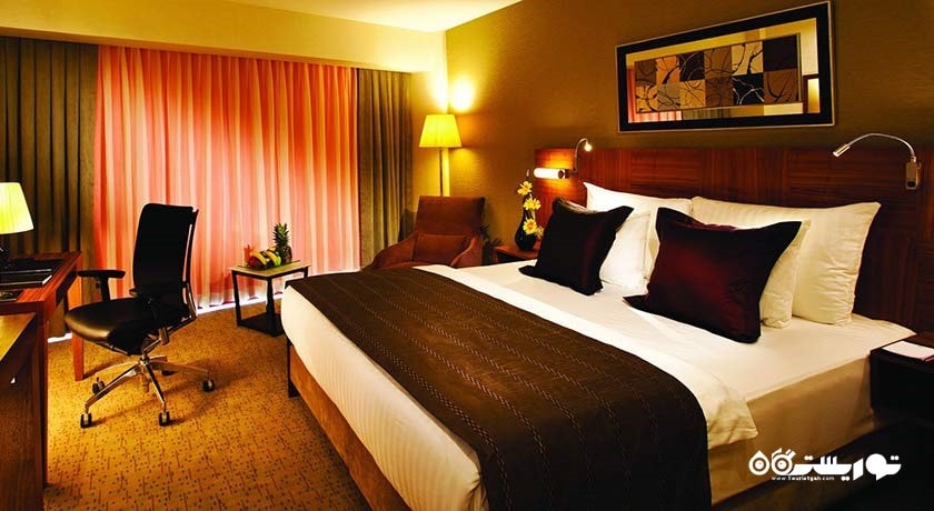اتاق دلوکس هتل کرون پلازا استانبول هاربیه
