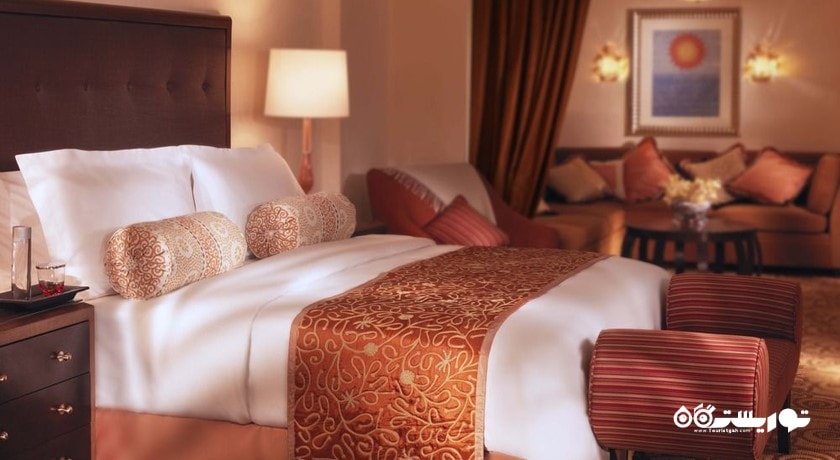 تخت بزرگ سوئیت رگال کلاب