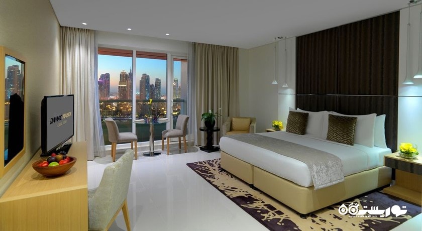 نمای تخت بزرگ سوئیت سه خوابه