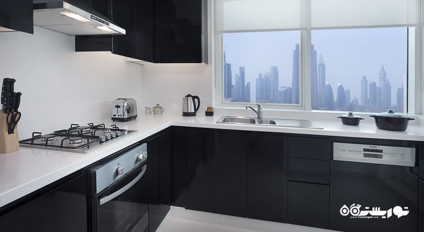 نمای آشپزخانه سوئیت دلوکس