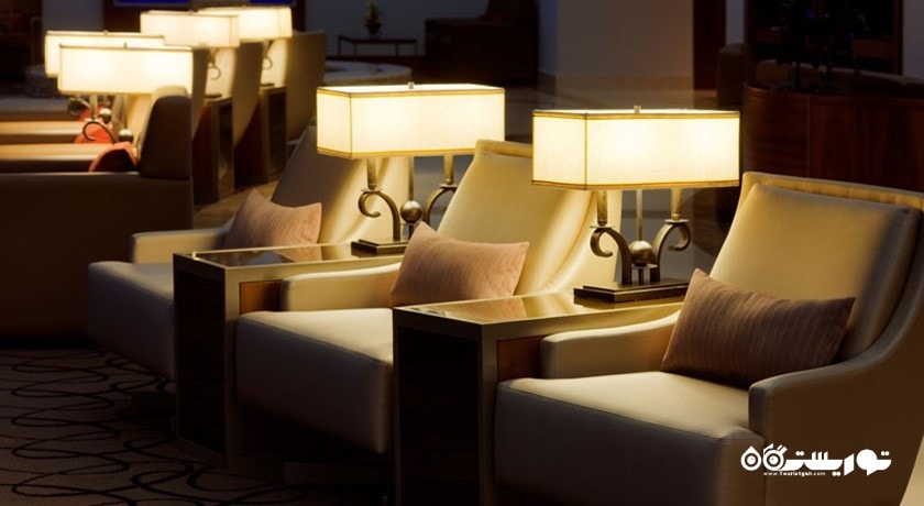 نمای وست ساید لانج