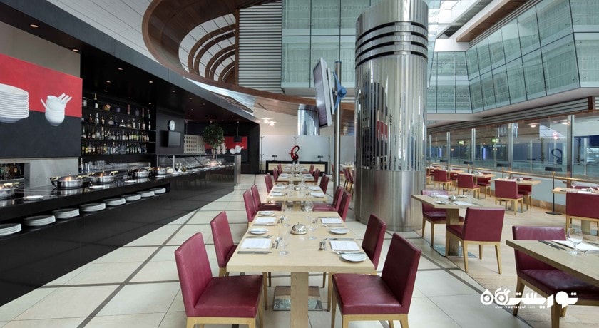 نمای رستوران بین المللی د گلری