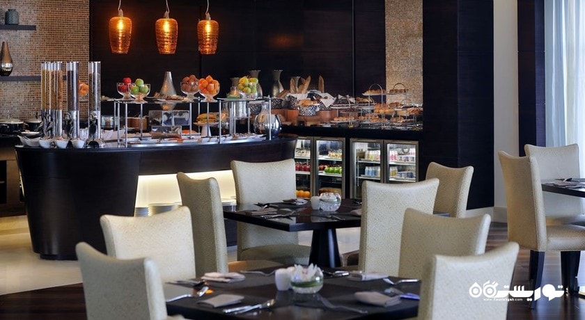 نمایی از لانج اگزکیوتیو