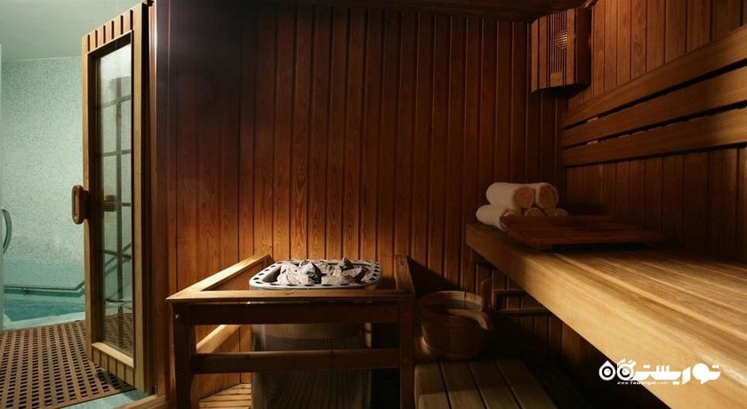 سونا خشک مرکز سلامتی و اسپا