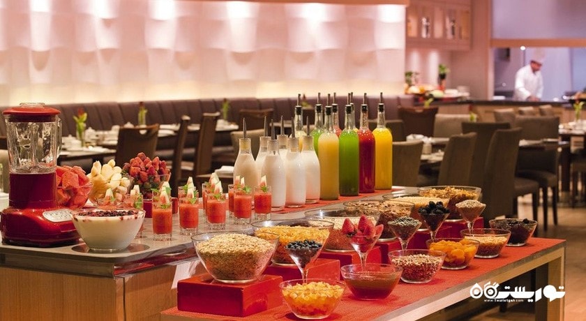 بوفه سلف سرویس رستوران فونتین
