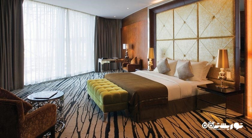 تخت بزرگ سوئیت دوخوابه هتل