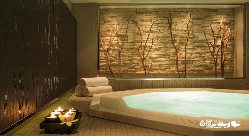 نمای جکوزی مرکز سلامتی و اسپا