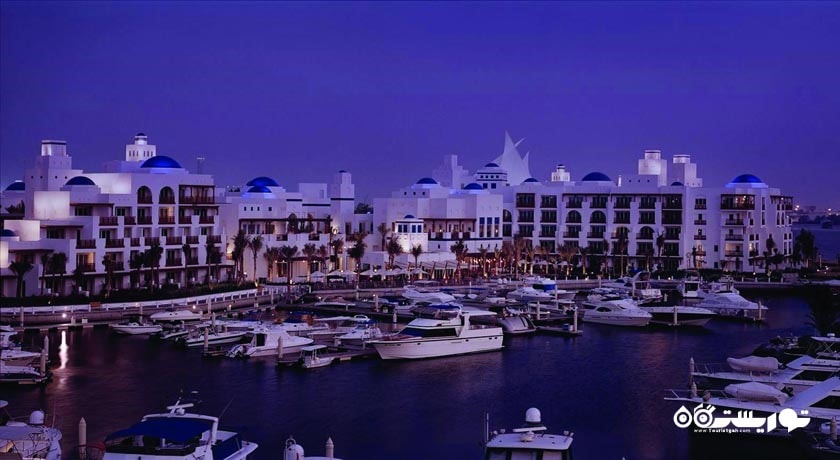 نمای شب از هتل پارک حیات دبی