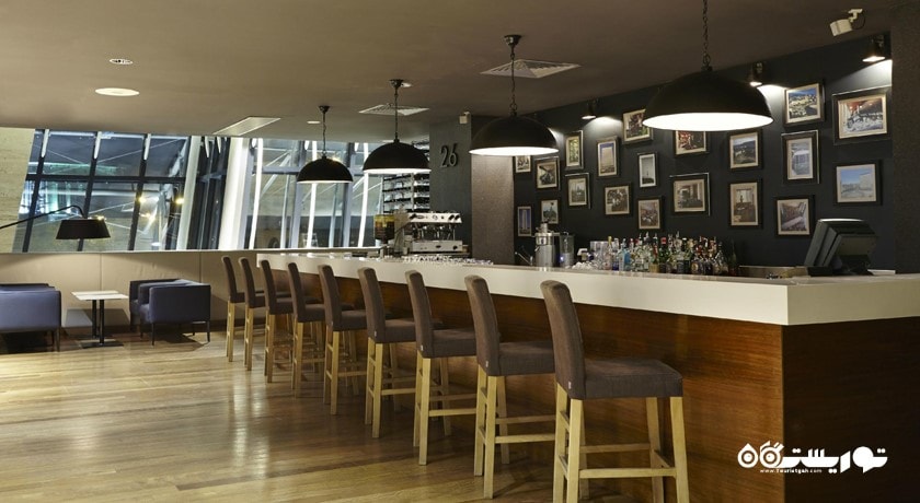بار لانج هتل هالیدی این تفلیس