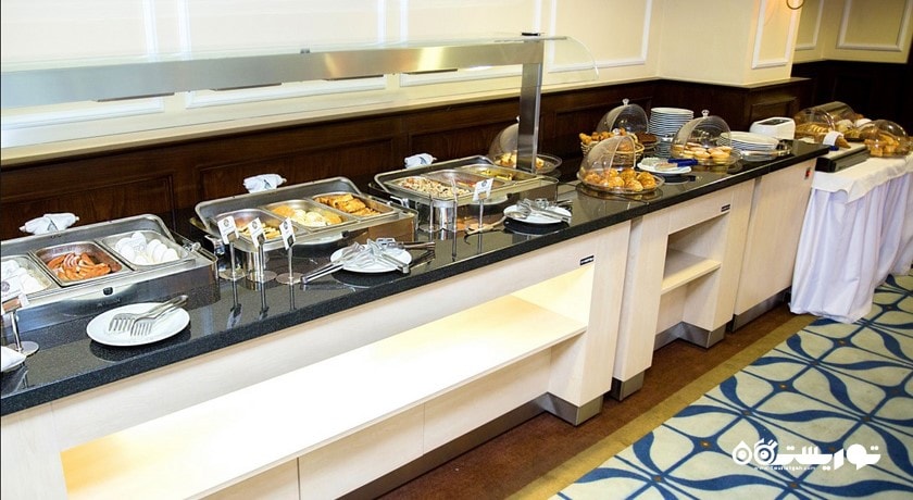بوفه سلف سرویس رستوران بریکفست