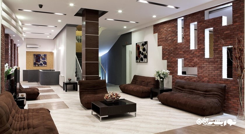 محوطه لابی هتل کورال بوتیک