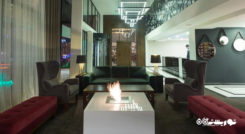 نمای کلی لابی هتل کوست