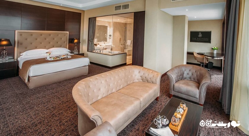 محوطه نشیمن سوئیت اگزکیوتیو