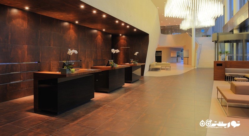میز پذیرش هتل رادیسون بلو آیورا تفلیس