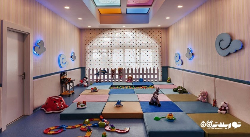 کلاب کودکان هتل سیرنا بلک