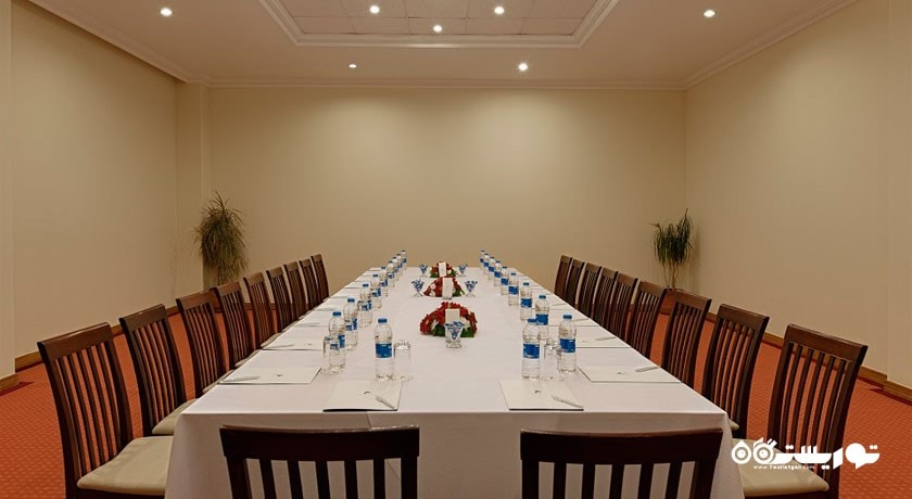 اتاق برگزاری جلسات در هتل