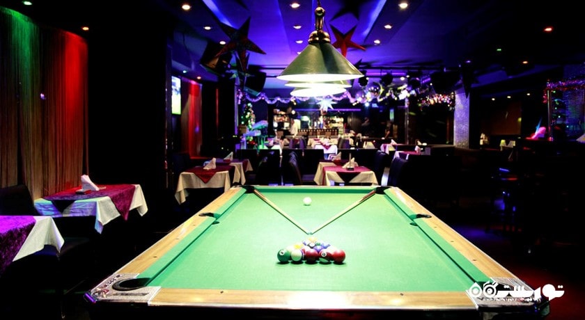 میز بیلیارد موجود در هتل