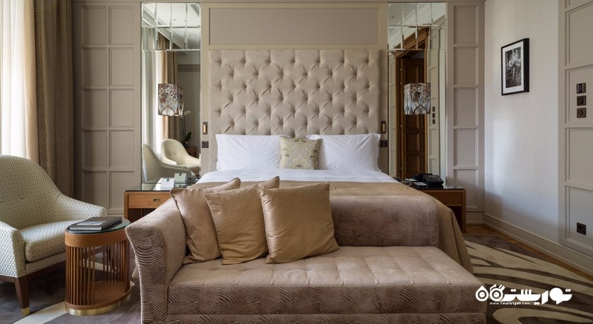 نمای تخت بزرگ سوئیت امبسدور
