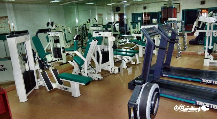 سالن ورزشی هتل می فر