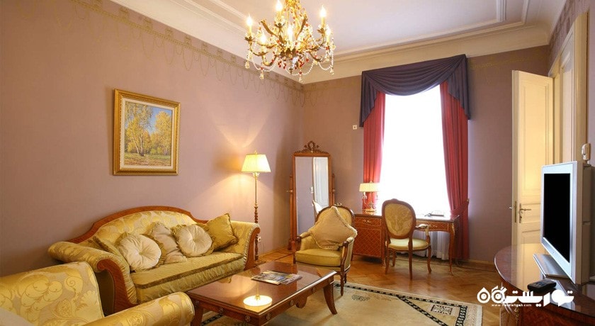 محوطه نشیمن سوئیت کرملین