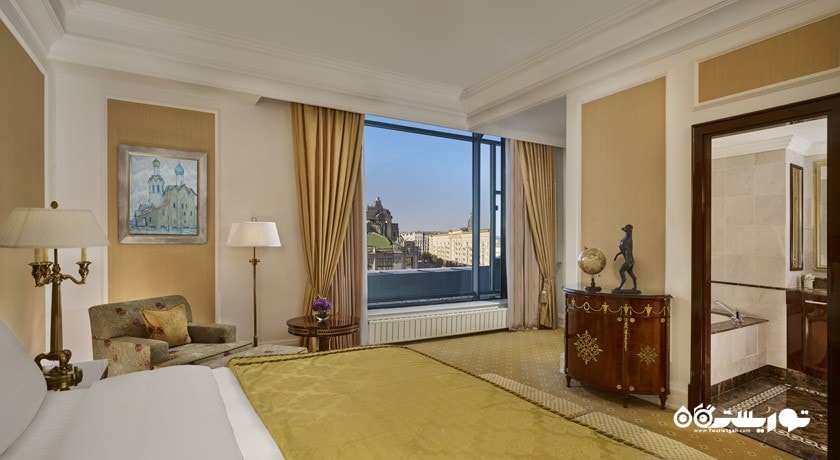 نمای تخت بزرگ سوئیت کلاب