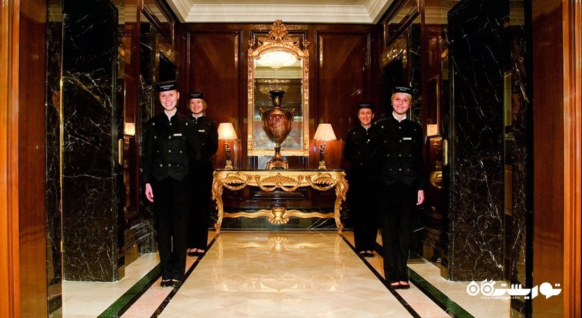 کارکنان هتل ریتز کارلتون مسکو