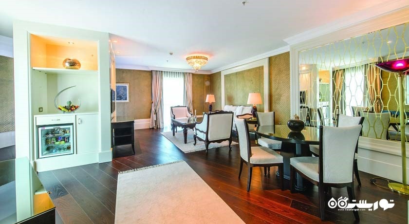 محوطه نشیمن سوئیت کینگ	