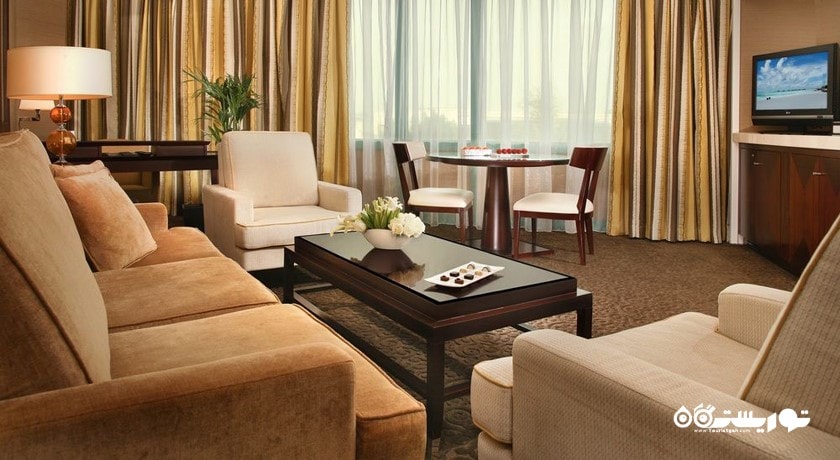 محوطه نشیمن سوئیت کلاسیک