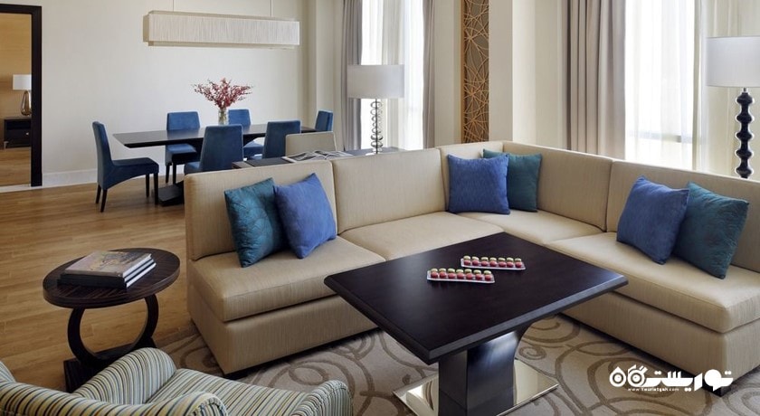 محوطه نشیمن سوئیت زبیل