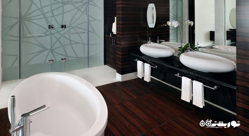 حمام و سرویس بهداشتی اتاق ها	