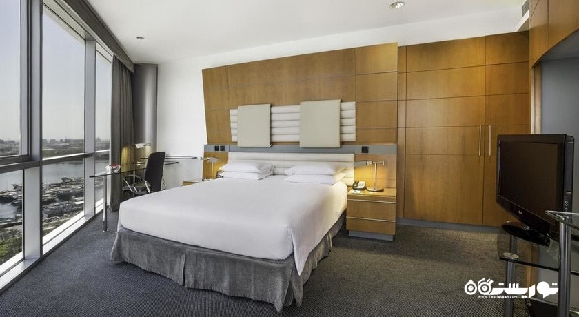 نمای تخت بزرگ سوئیت پانورامیک