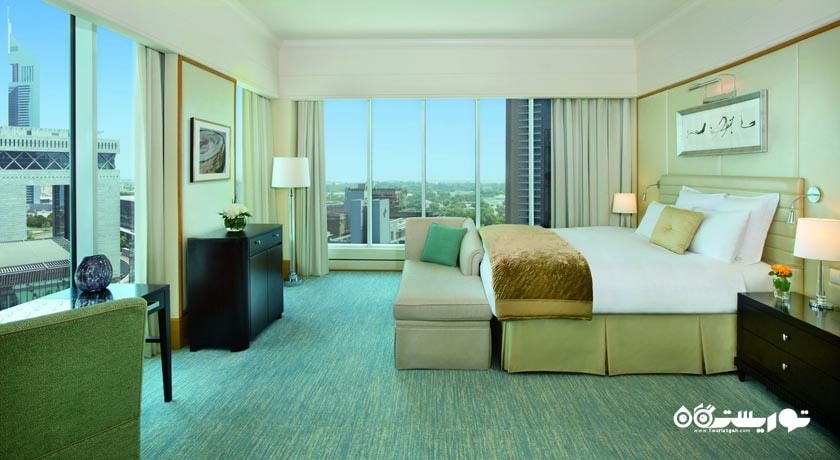 سوئیت اگزکیوتیو هتل دِ ریتز کارلتون - فایننشال سنتر