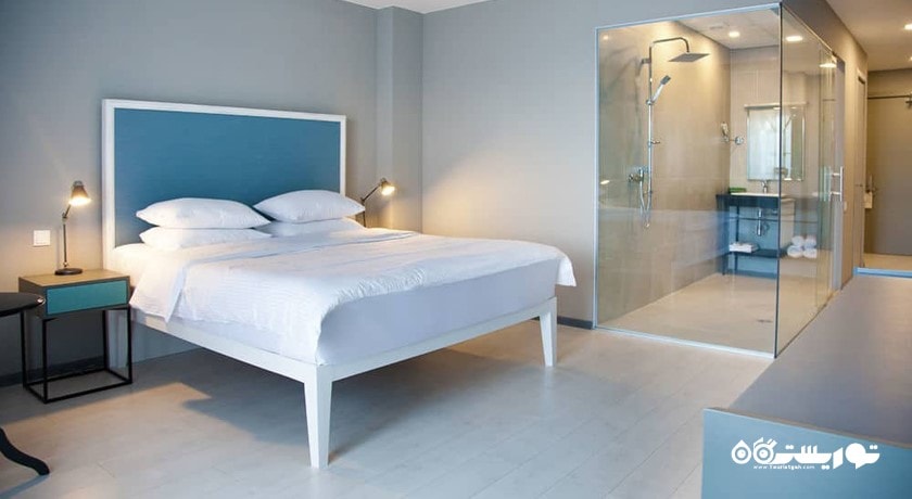 نمای تخت بزرگ سوئیت جونیور