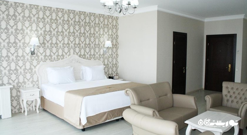 سوئیت سوپریور هتل ادمیرال