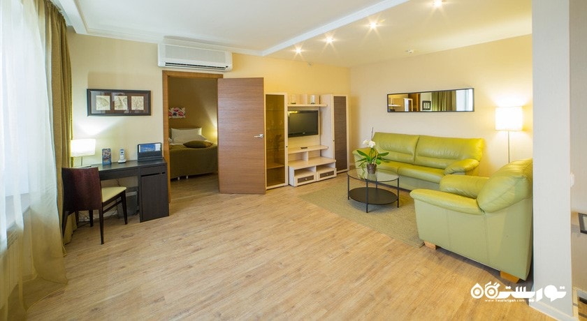 محوطه نشیمن آپارتمان هتل