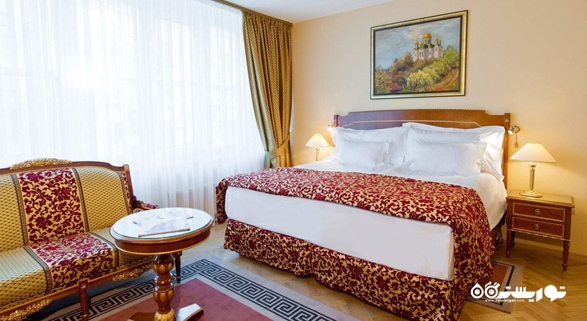 تخت بزرگ اتاق کلاسیک دبل