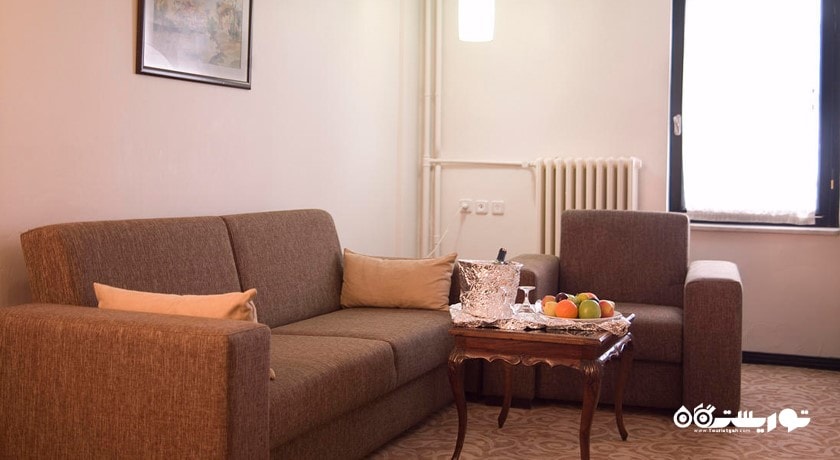 محوطه نشیمن سوئیت هتل