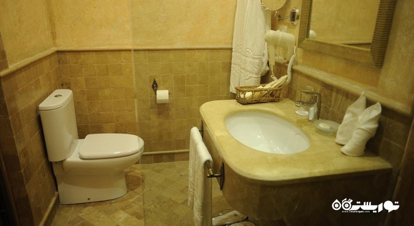 حمام و سرویس بهداشتی اتاق ها