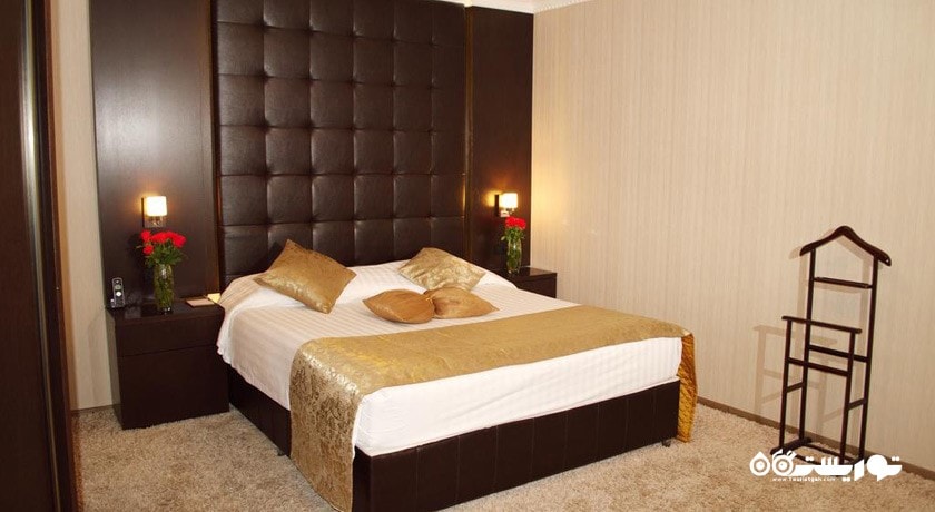 نمای تخت بزرگ سوئیت گرند