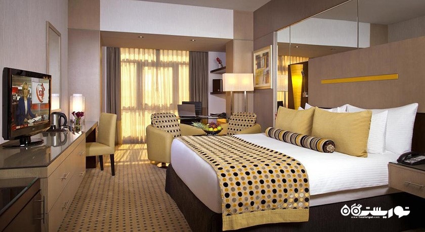 نمای تخت بزرگ سوئیت اگزکیوتیو