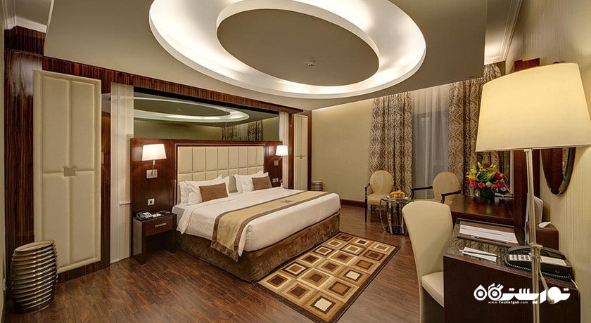 نمای تخت بزرگ سوئیت اگزکیوتیو