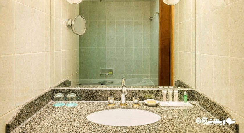 حمام و سرویس بهداشتی اتاق ها