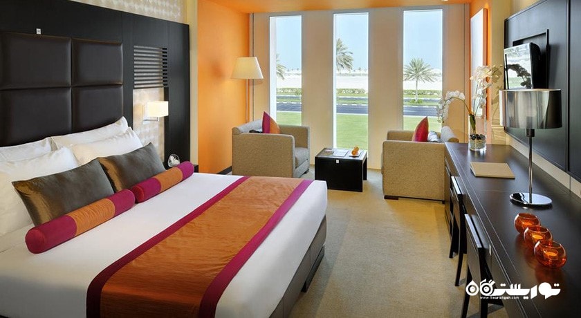 نمای تخت بزرگ اتاق دلوکس