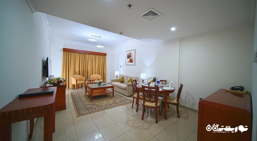 محوطه نشیمن آپارتمان یک خوابه