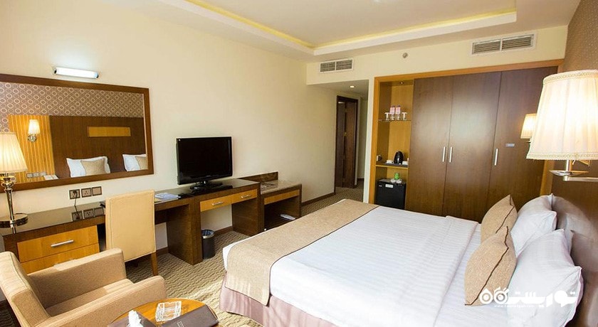 نمای تخت بزرگ اتاق سوپریور